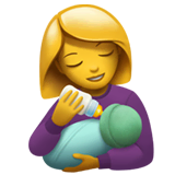 woman-feeding-baby Emoji apple