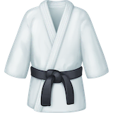 martial-arts-uniform Emoji facebook
